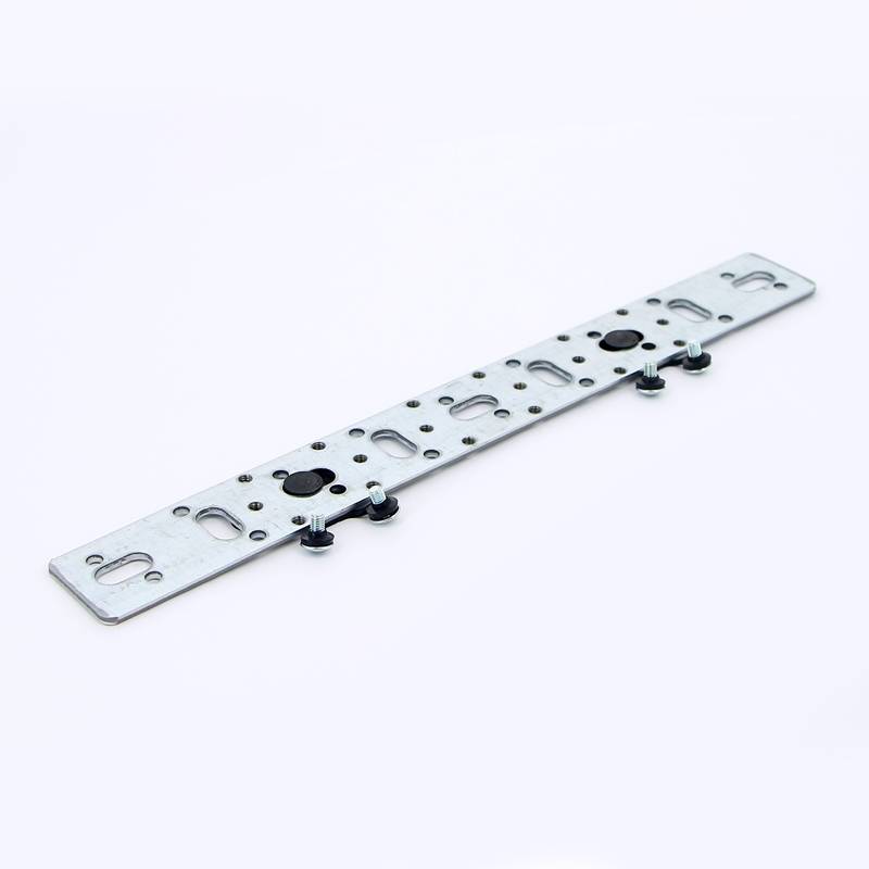 Планка плоская REHAU RAUTITAN для пары водорозеток 75/150 мм с амортизаторами 105536