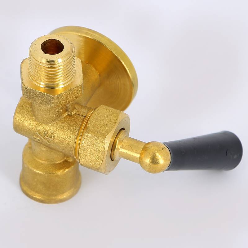 Кран трехходовой Emmeti 3/8 для манометра с фланцем 00508038