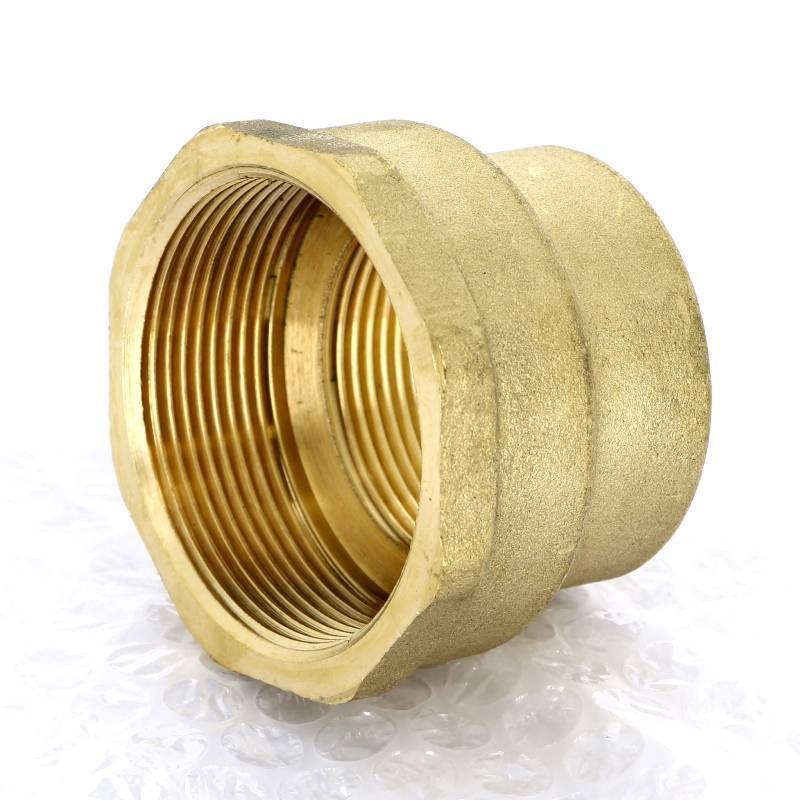 Муфта латунная Uni-Fitt 2 x 1 1/4 дюйма ВР-ВР 602G7500