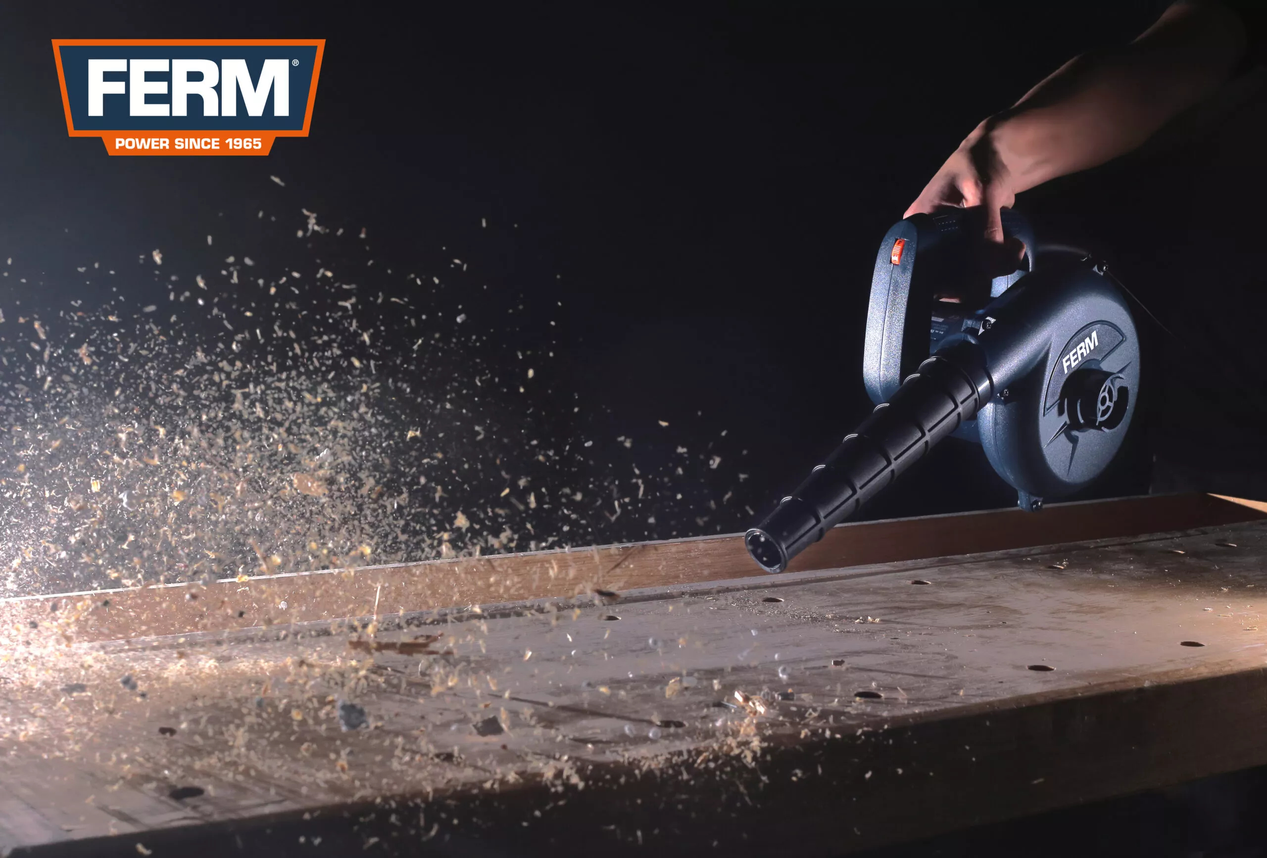 Воздуходувка электрическая FERM EBM1004P 400 Вт EBM1004P