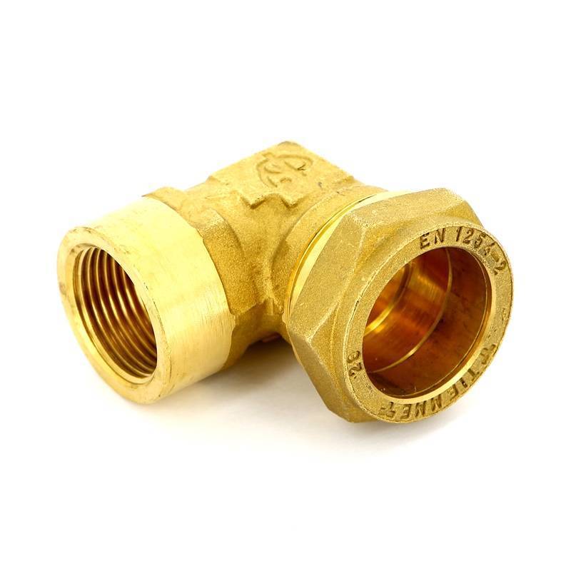 Угол обжимной Tiemme 28х3/4 ВР 1000156