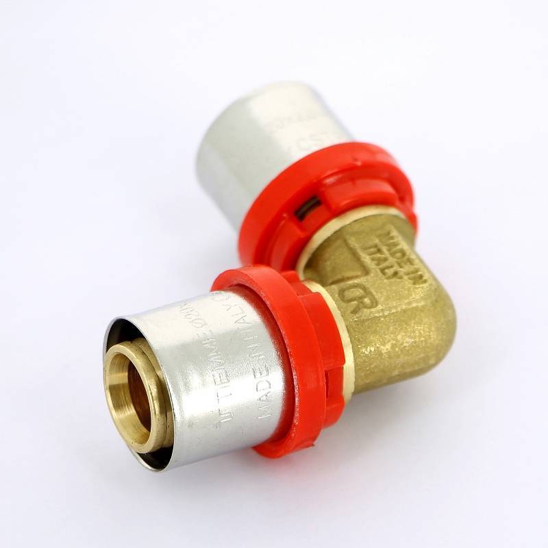 Угол пресс Tiemme 20x20 мм 1650006