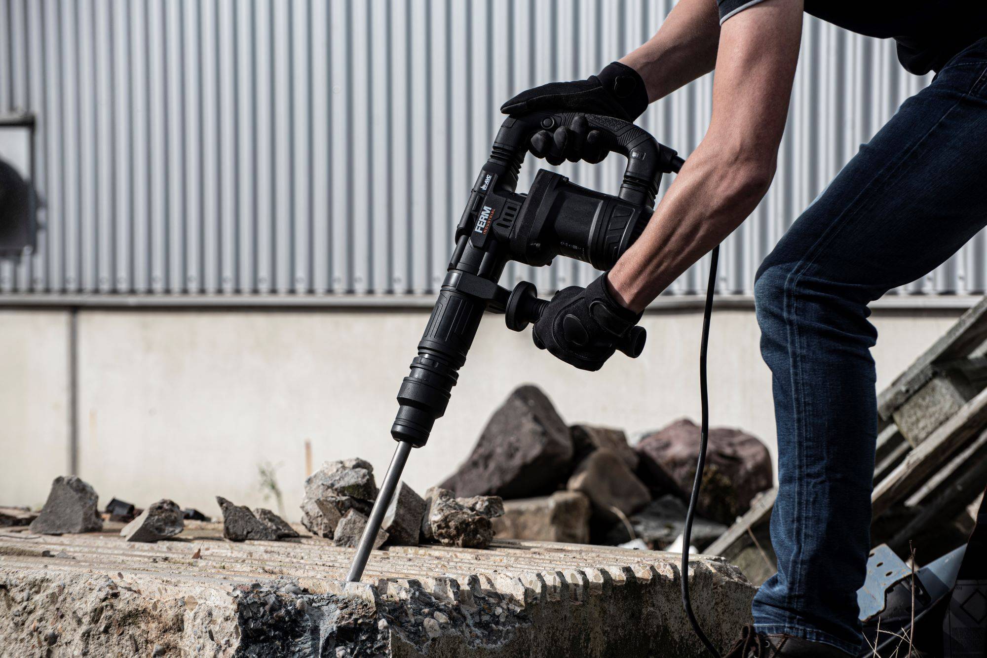 Отбойный молоток FERM HDM1040P 1200 Вт 14 Дж HDM1040P