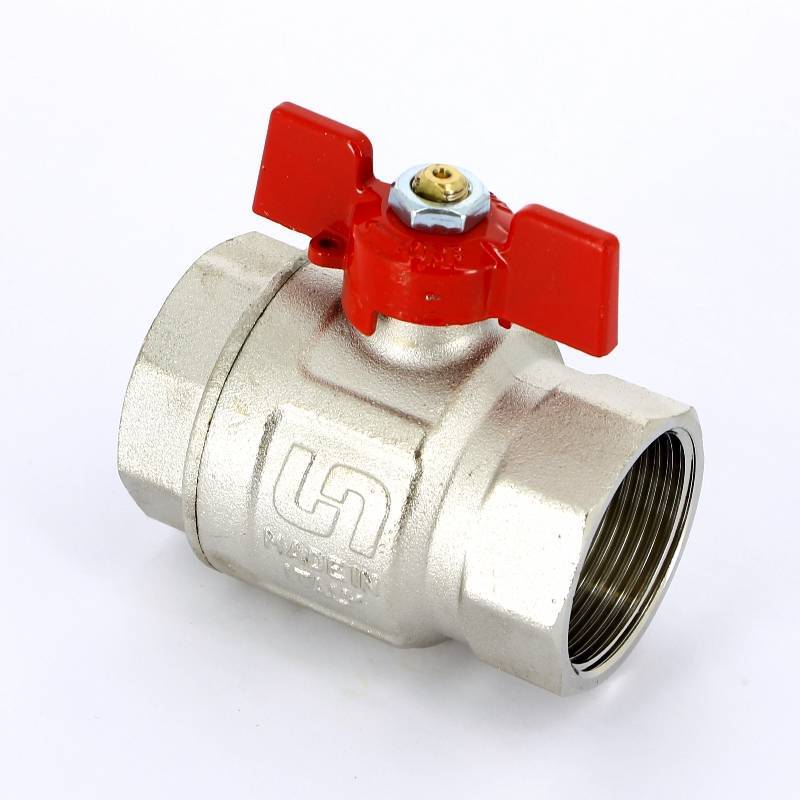 Кран шаровой Uni-Fitt 110T полнопроходной ВВ 1 1/4 бабочка 110T5000