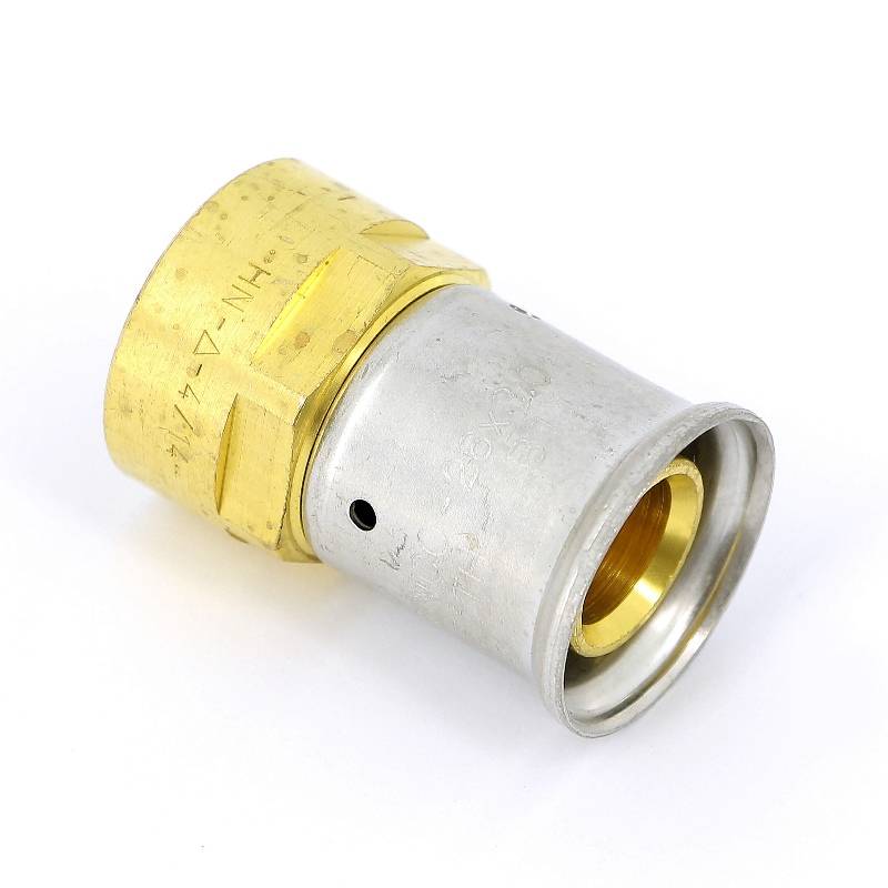 Муфта пресс Henco с внутренней резьбой 26x3/4 18P-2605