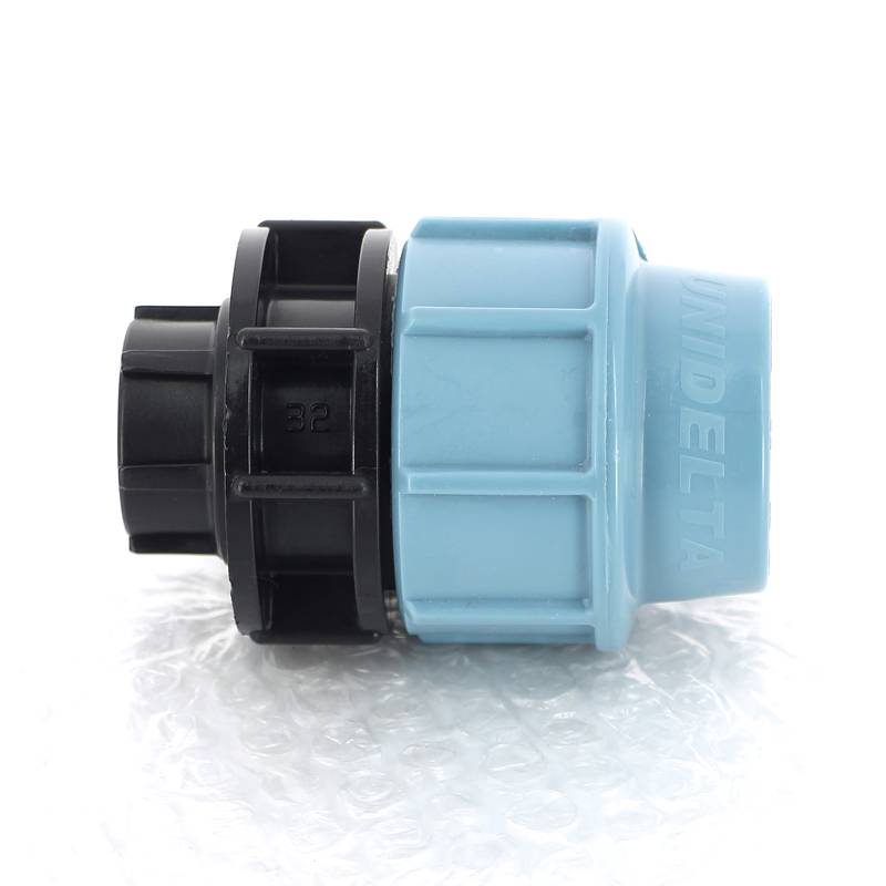 Муфта обжимная Unidelta для труб ПНД с внутренней резьбой 32х1/2 1004032002