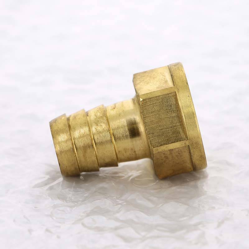 Штуцер с внутренней резьбой Uni-Fitt 3/4х20 мм 630G3200