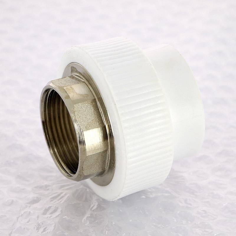 Муфта комбинированная Pro Aqua 40 мм x 1 1/4 В под ключ PA22520P