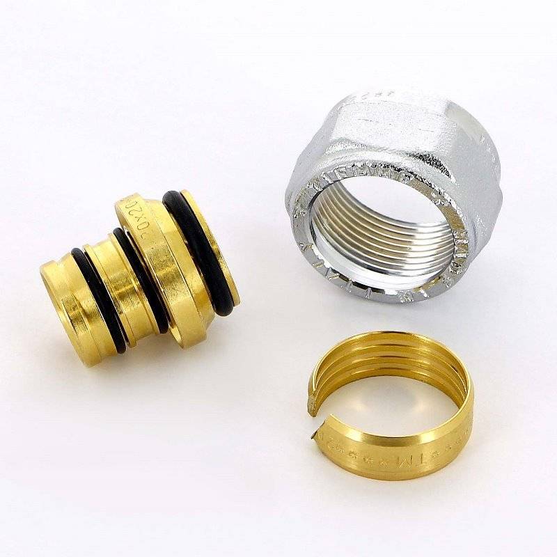 Соединитель обжимной Tiemme 20 мм - M24x19 для коллекторных выходов 1440077