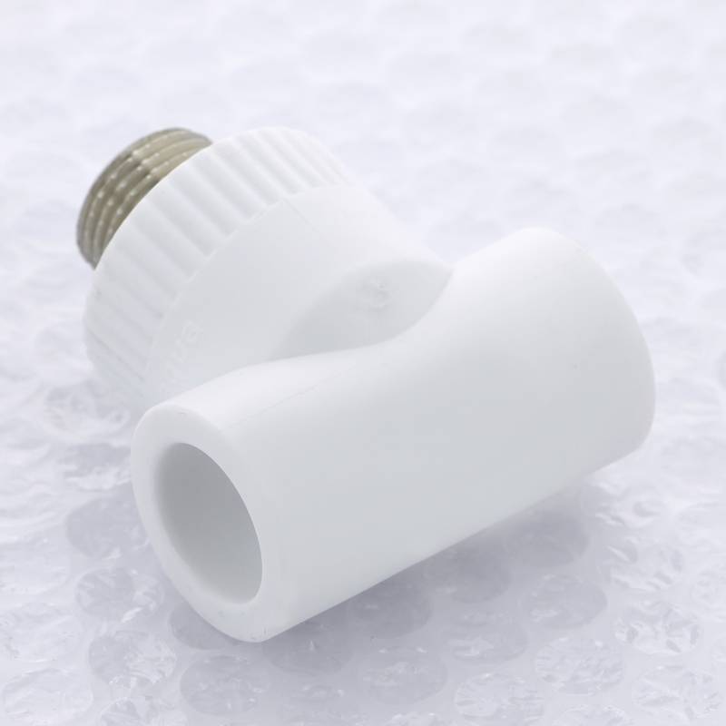 Тройник переходной Pro Aqua 20 мм х 1/2 НР PA25008P