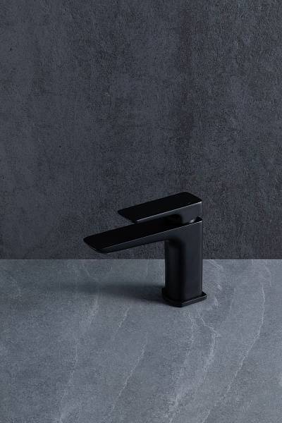 Смеситель для раковины Allen Brau Infinity черный матовый 5.21001-31