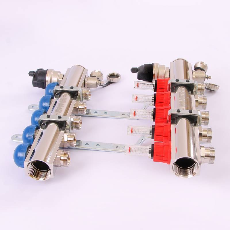 Коллекторная группа Emmeti TOPWAY с расходомерами 1 x M24x19 5 выходов 01298186