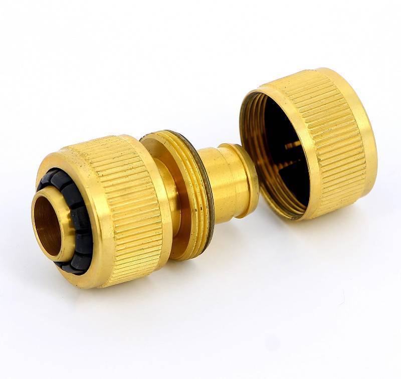 Муфта ремонтная REHAU 19 мм 3/4 дюйма латунь 283674