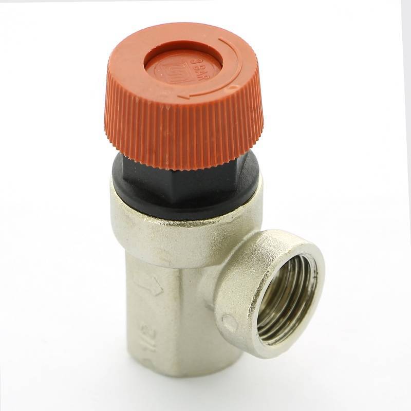 Предохранительный клапан Uni-Fitt 1/2 ВВ 3 бар никелированный 240N3022