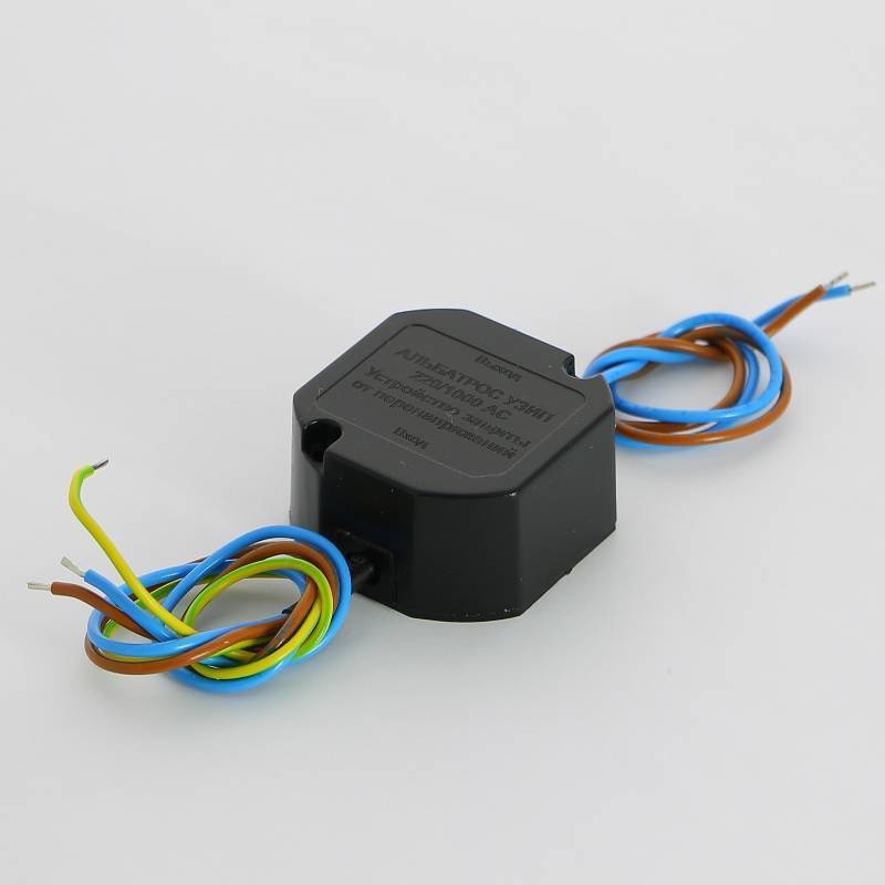 Устройство защиты от импульсных перенапряжений Бастион Альбатрос-220/1000 AC 224