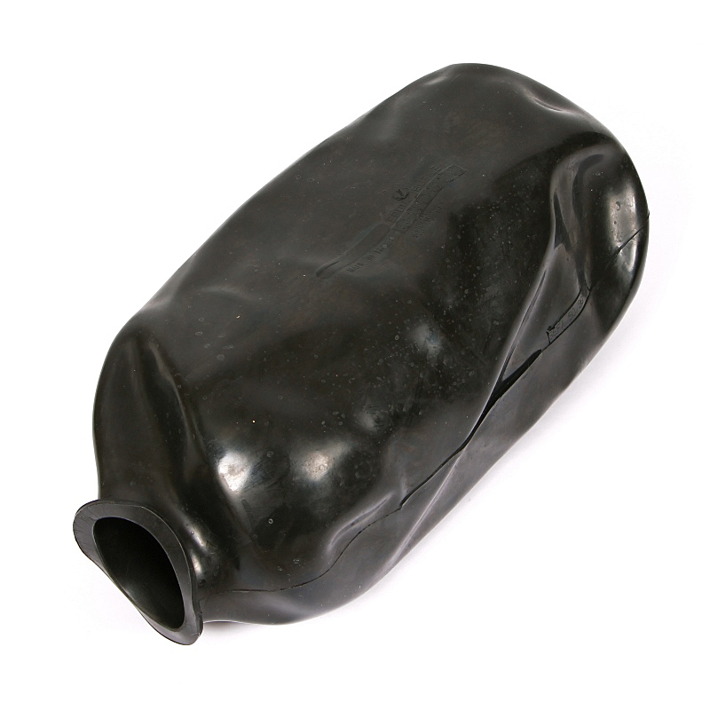 Мембрана для расширительных баков UNI-FITT 18, 24л  (не проходная)