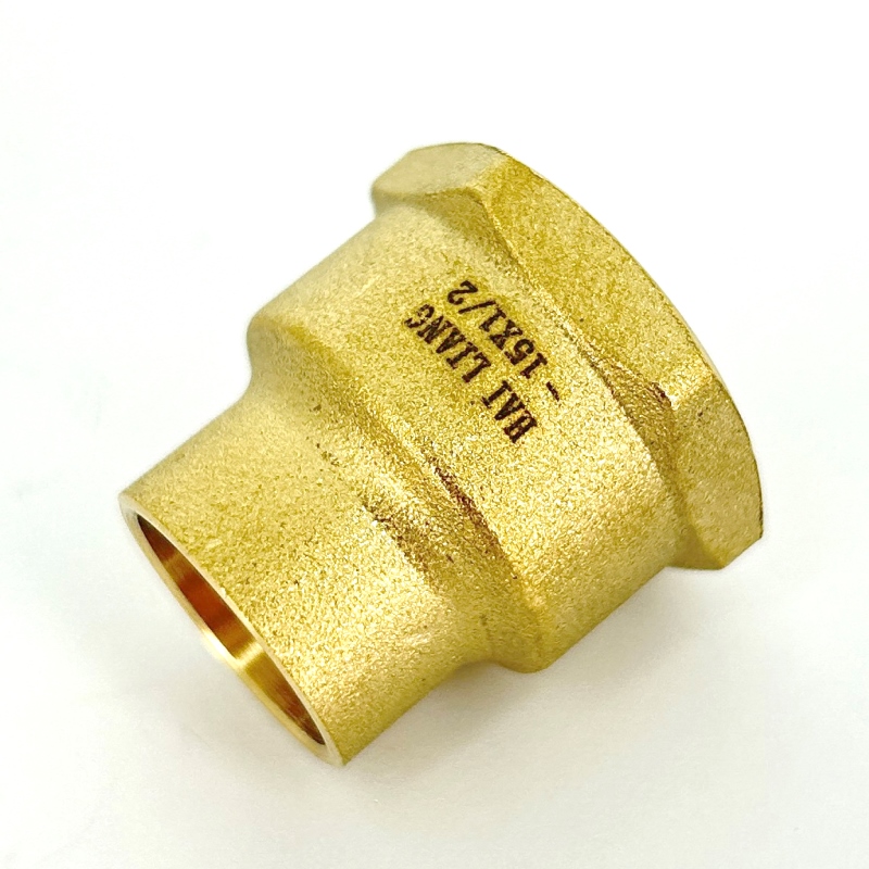 Муфта В-пайка 15 х 1/2 (серия 94270G)