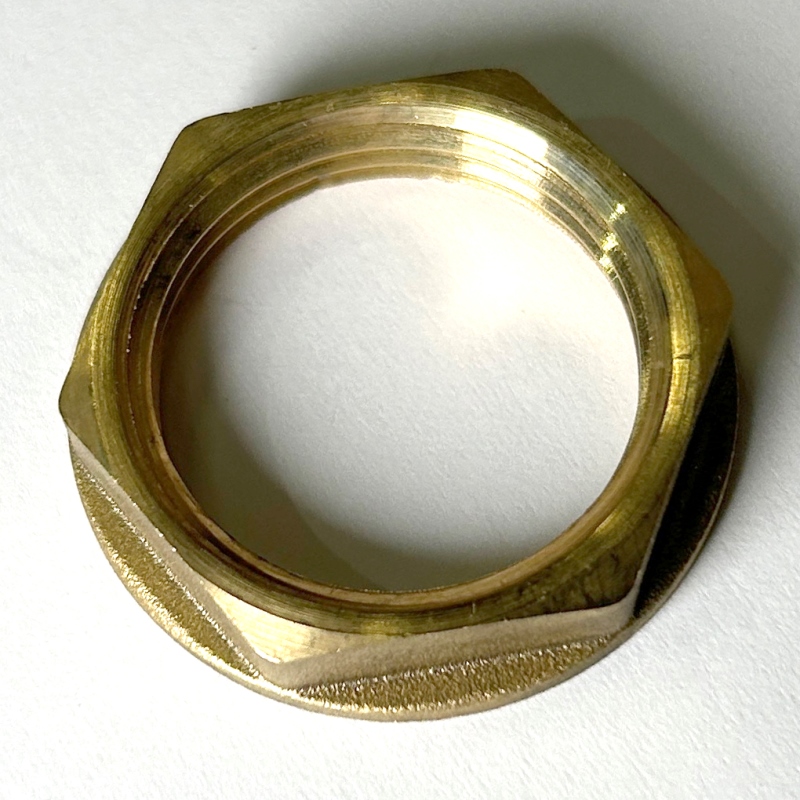 Контргайка 3/4 латунь