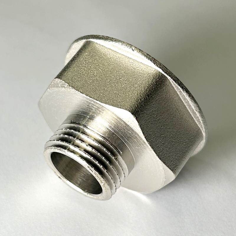 Переходник НВ 1/2 х 1 латунь