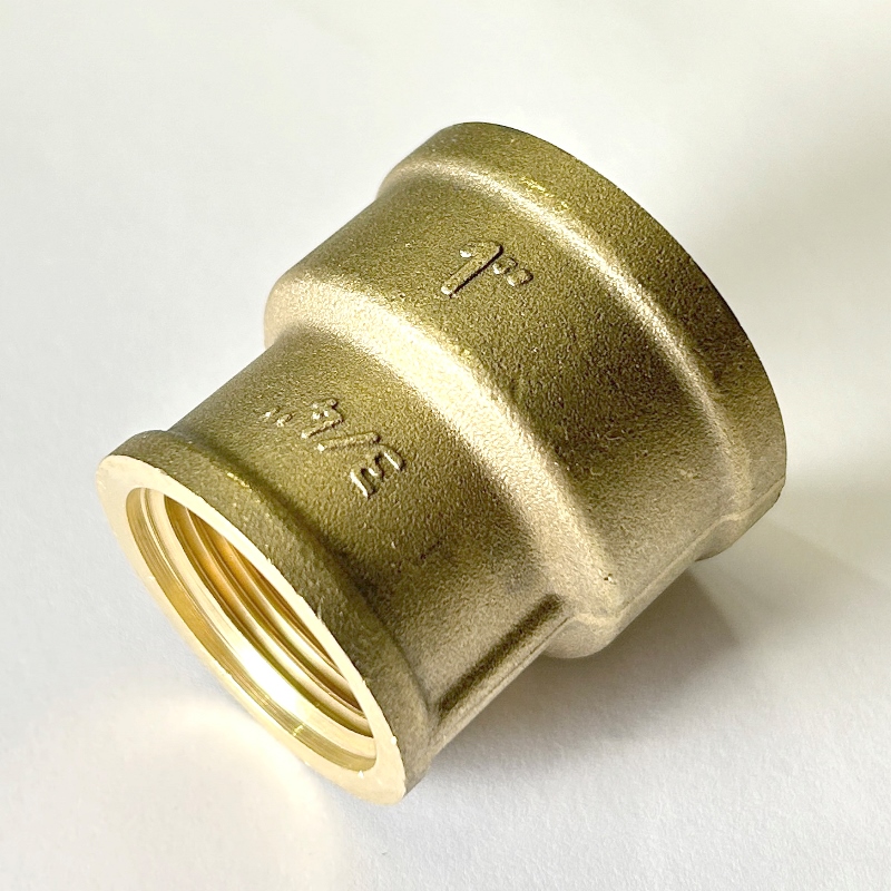 Муфта В 1 х 3/4 латунь