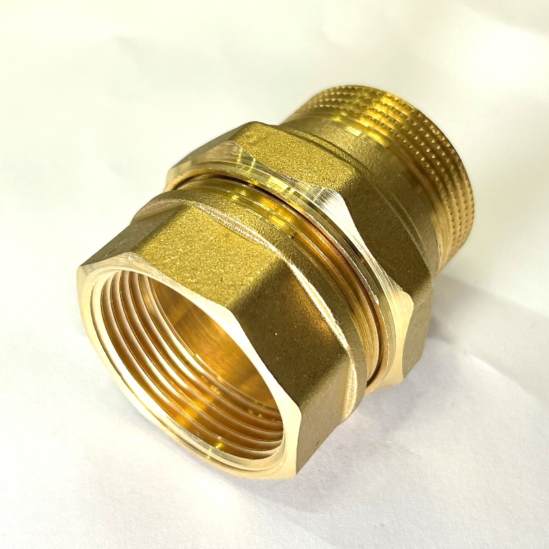 Разъемное соединение НВ 1 1/4 латунь