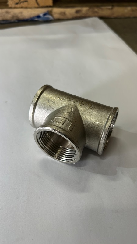 Тройник В 1 1/4 никелированный