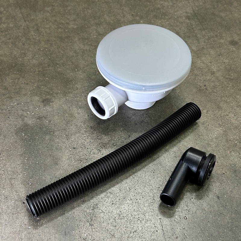 Слив-перелив для раковины L=235 х 25 мм, кр.отв., 113 мм реш.(металл), вых. 1 1/2, черный мат.лава