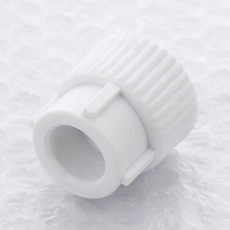 Муфта В 20 х 1/2