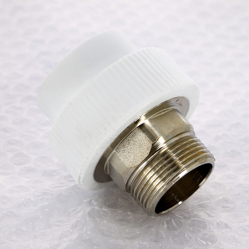 Муфта Н 40 х 1 1/4 под ключ