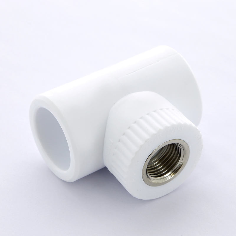 Тройник В 32 х 1