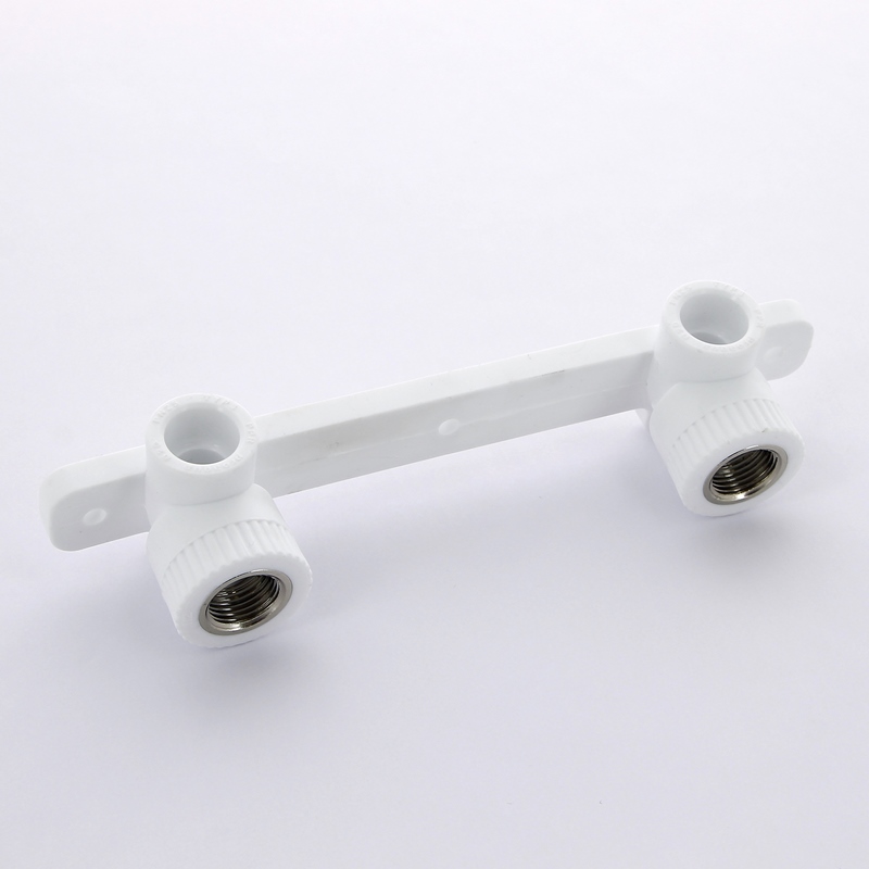 Водорозетка двойная В 25 х 1/2 на планке